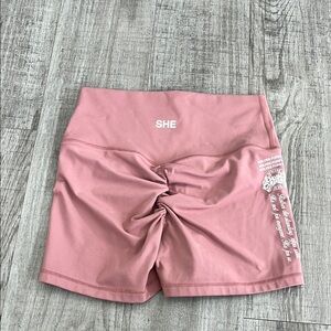 Scrunch Wolves Pink SHE Active Biker Shorts 4”